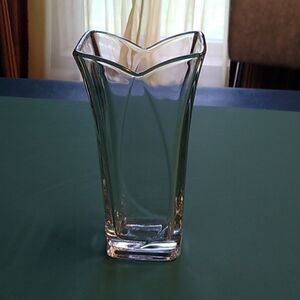 Crystal 9 inch Tulip Shaped Rim Signed Italy Heavy Cottagecore Grandmacore